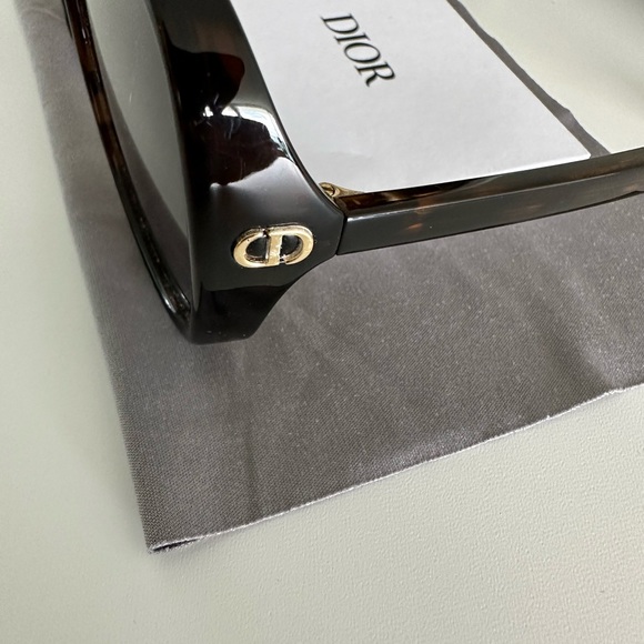 Christian Dior D Doll Sunglasses - Picture 3 of 6